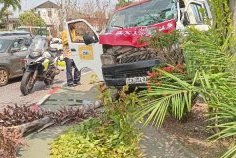 Akanda : un taxi-bus percute un pick-up, des blessés laissés sans secours pendant de longues minutes