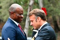 Visite du Président Macron au Gabon&nbsp;: diplomatie et débat autour de son accueil