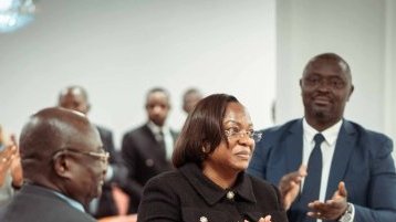 Huguette Yvonne Nyana-Ekoume prend les rênes de la chambre haute 