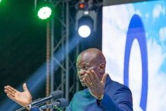 Création de l’UDB : un tournant démocratique ou un retour au parti unique ?