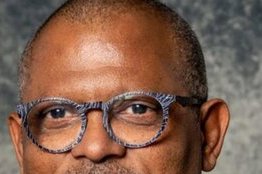 Relation économique Gabon –France&nbsp;: Alain-Claude Kouakoua met les pieds dans le plat