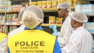 Hygiène publique : La Mairie de Libreville interdit la vente ambulante 