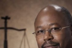 Brève / Justice&nbsp;: Audience judiciaire entre l’EPG et la HAC ce mercredi à Libreville