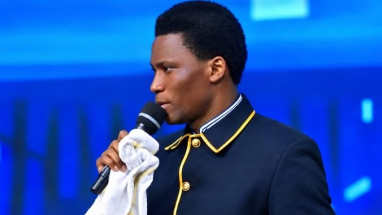 Gabon / Emmanuel Ndzoma de retour&nbsp;: la réforme des églises à l’épreuve des faits