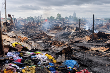 Charbonnages&nbsp;: le feu ravage le marché et laisse les commerçants face à leurs pertes
