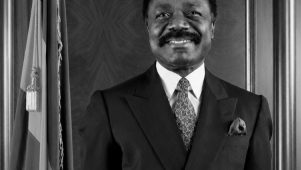 17 ans après sa disparition, l’héritage politique d’Omar Bongo toujours au cœur de l’actualité