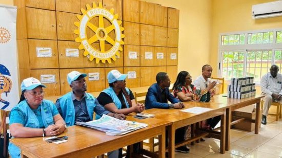 Santé / Lutte contre le paludisme&nbsp;: le Rotary Club Libreville Bantou intensifie ses actions au Cap Estérias