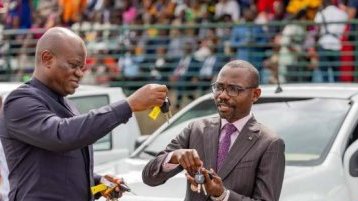 Gabon / Remise de 16 000 titres fonciers&nbsp;: quand la politique s’invite dans un projet de société