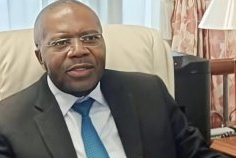 Mulundu &mdash; la dolomie, la terre et les comptes