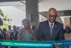 Économie/Activités du Vice-président de la République&nbsp;: Barro Chambrier inaugure le siège de la SFI à Libreville