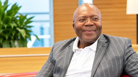 Oyem&nbsp;: 2/2 – Le mont Koum, la croix et la mémoire d’un lieu singulier 