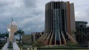 Gabon&nbsp;: 1&nbsp;144 milliards de FCFA d’emprunts&nbsp;: pour financer quoi, et à quel coût&nbsp;?