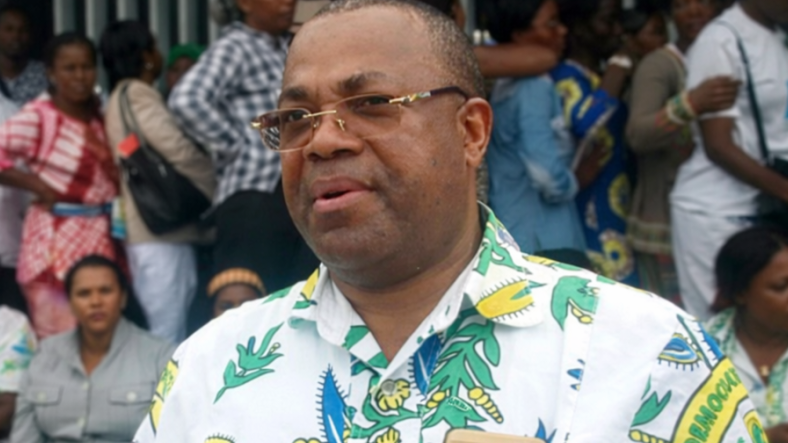 PDG/Crise ou manipulation&nbsp;?&nbsp;: &laquo;&nbsp;le renouveau et la reconstruction du Parti ne se fait pas au bord de la Seine ni au bord de la Tamise&nbsp;&raquo;, dixit Julien Nkoghe Bekale 