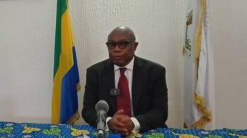 Administration publique&nbsp;: Maganga Moussavou dénonce la gestion à vue et propose des solutions