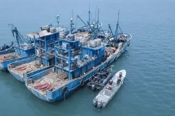 Gabon / Opération Albacore&nbsp;: les autorités saisissent 20 tonnes de produits halieutiques et interpellent 23 membres d’équipage